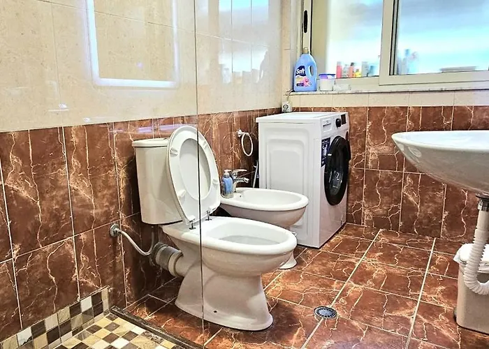 Lägenhet Cozy 1 Bedroom Near Parks, Cafes & Restaurants *